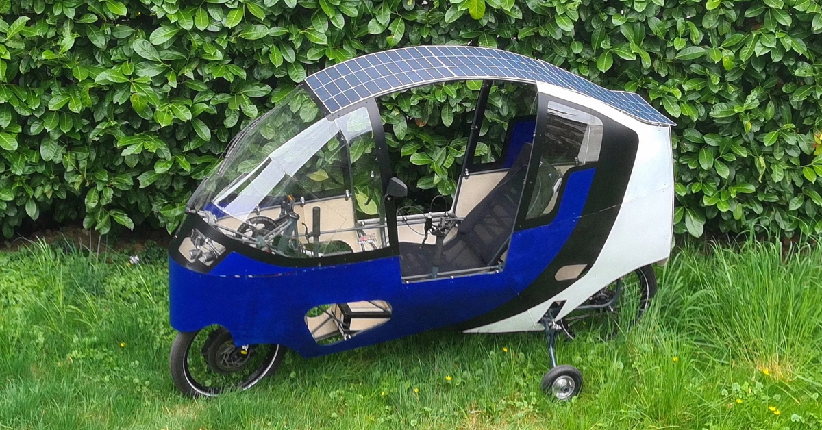 Xe đạp điện như ô tô, dễ dàng biến thành nhà di động, đi 190km/sạc, chạy sa mạc 'ngon lành'