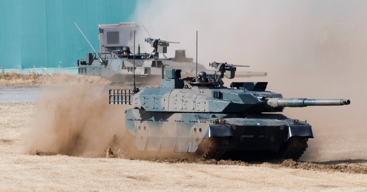 Xe tăng phát nổ khi đang diễn tập, 3 binh sĩ Nhật thiệt mạng