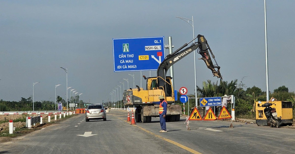 Kiểm điểm trách nhiệm chậm hoàn thành đường cao tốc Cần Thơ - Cà Mau