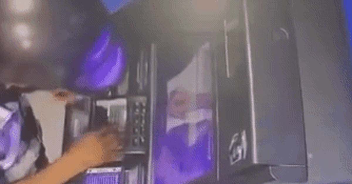 Vụ lấy 128 triệu đồng tại trụ ATM ở Khánh Hòa: Người dân cần làm gì khi giao dịch ở ATM?