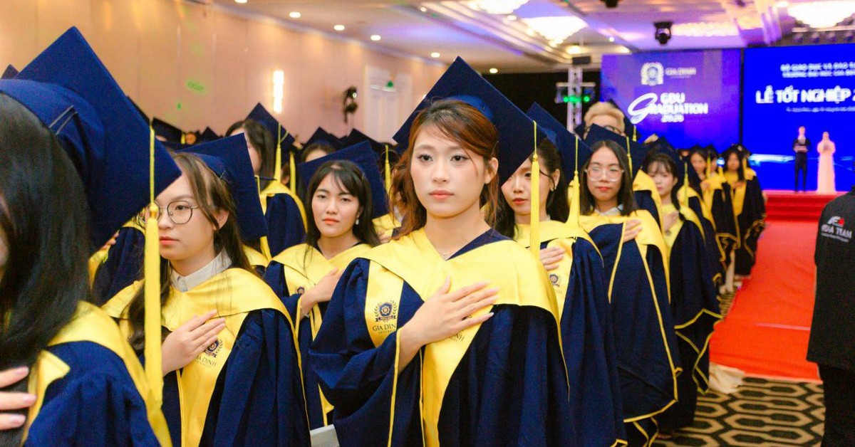 Vừa tốt nghiệp cử nhân Đại học Gia Định học ngay lên thạc sĩ