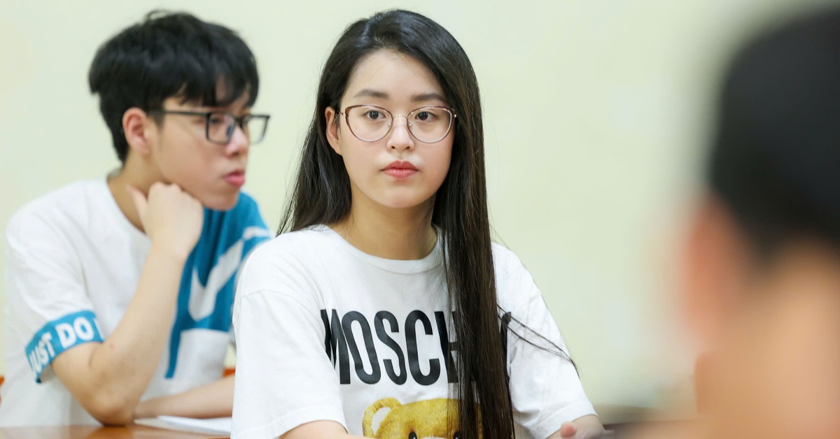 Xu hướng chọn môn thi tốt nghiệp THPT trái ngược của học sinh Hà Nội và TP.HCM