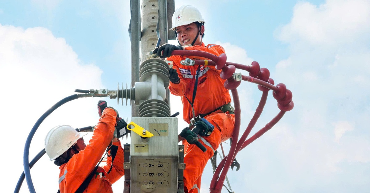 Tiêu thụ điện cả nước dự báo sẽ phá mốc 1,1 tỉ kWh/ngày sau 30-4