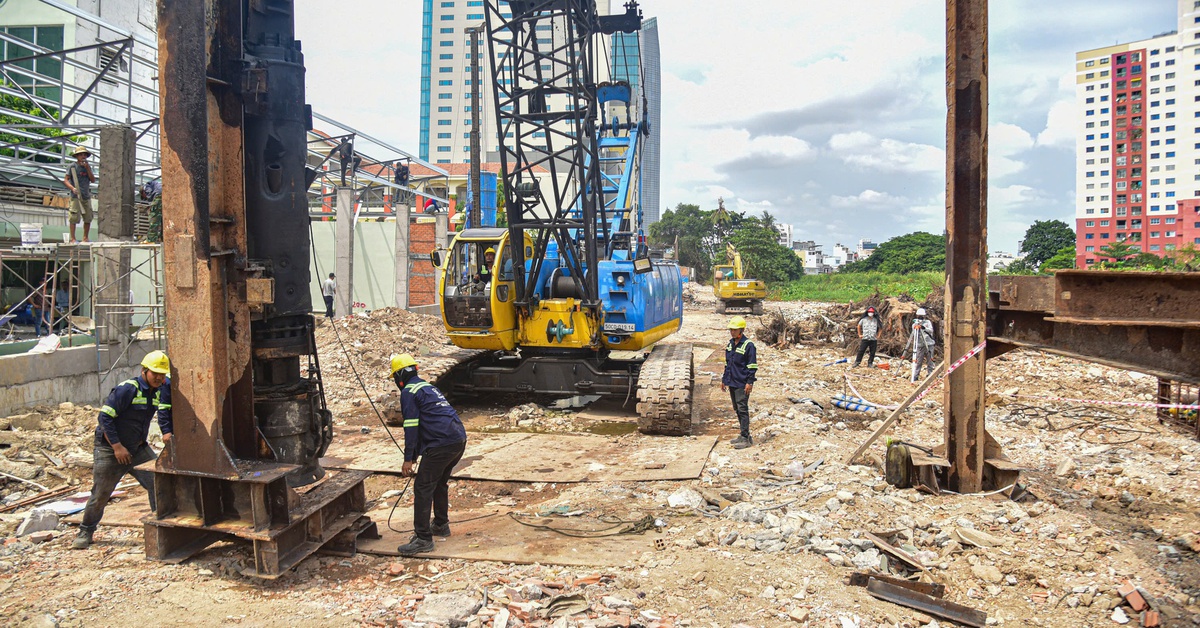 Gói thầu cải tạo rạch Xuyên Tâm 'đứng hình' đã khoan được mũi cọc đầu tiên