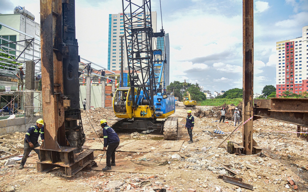 Gói thầu cải tạo rạch Xuyên Tâm 'đứng hình' đã khoan được mũi cọc đầu tiên