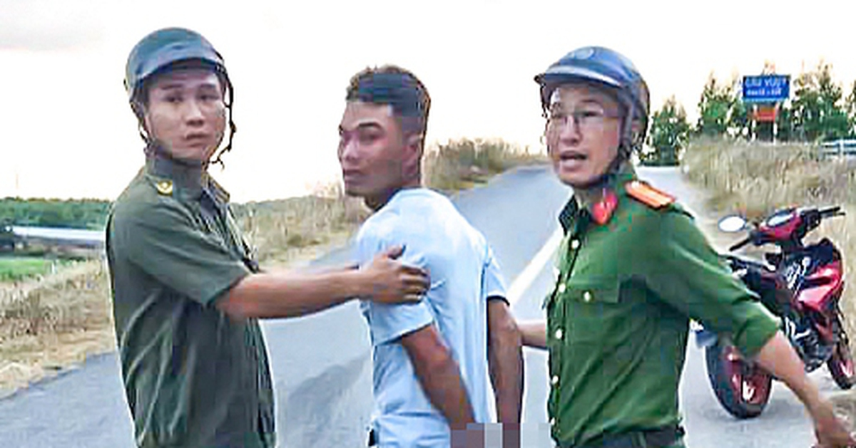 Chồng say rượu giết vợ rồi ôm con nhỏ bỏ trốn