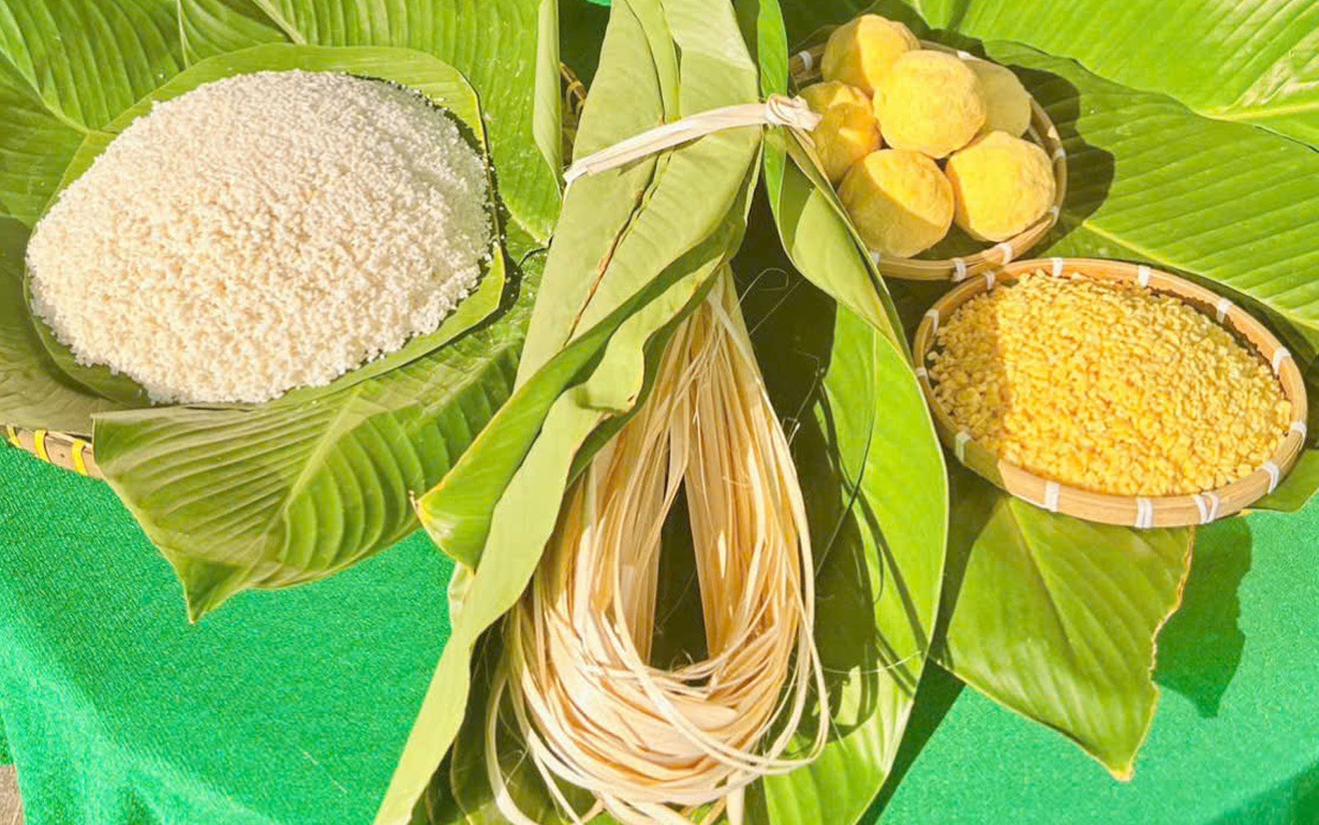 90 đội thi gói bánh chưng dâng Quốc Tổ Hùng Vương dịp giỗ Tổ