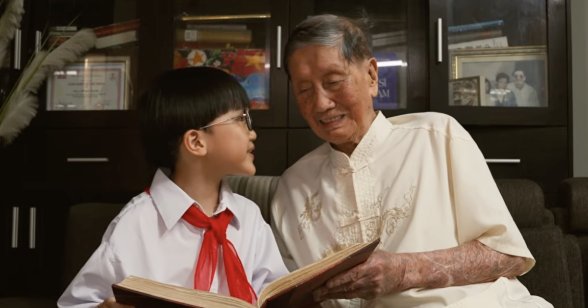 ‘Em bé chất’ Xệ Xệ và khách mời Tùng Dương làm MV về Bác