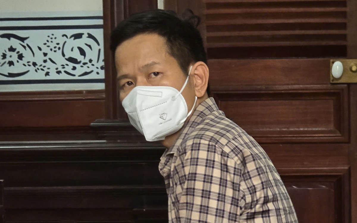 Gửi công văn xác minh của công an cho đối tượng đang bị điều tra, cựu giám đốc ngân hàng lãnh 2 năm