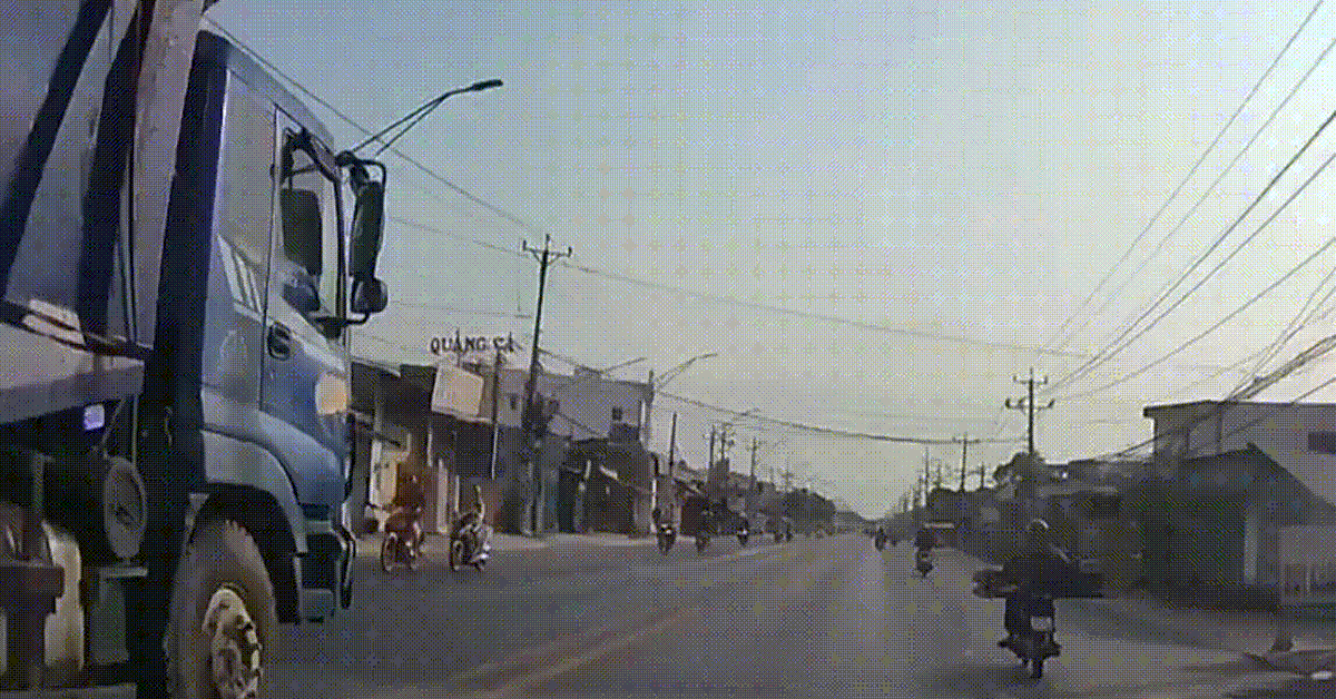 Hai xã nhiều người chết vì tai nạn nhất quý 1: Một phút, 2 xe tải vượt ẩu