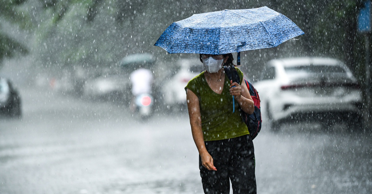 Thời tiết hôm nay 23-4: Bắc Bộ mưa to, Trung Bộ chiều mưa, Nam Bộ nắng