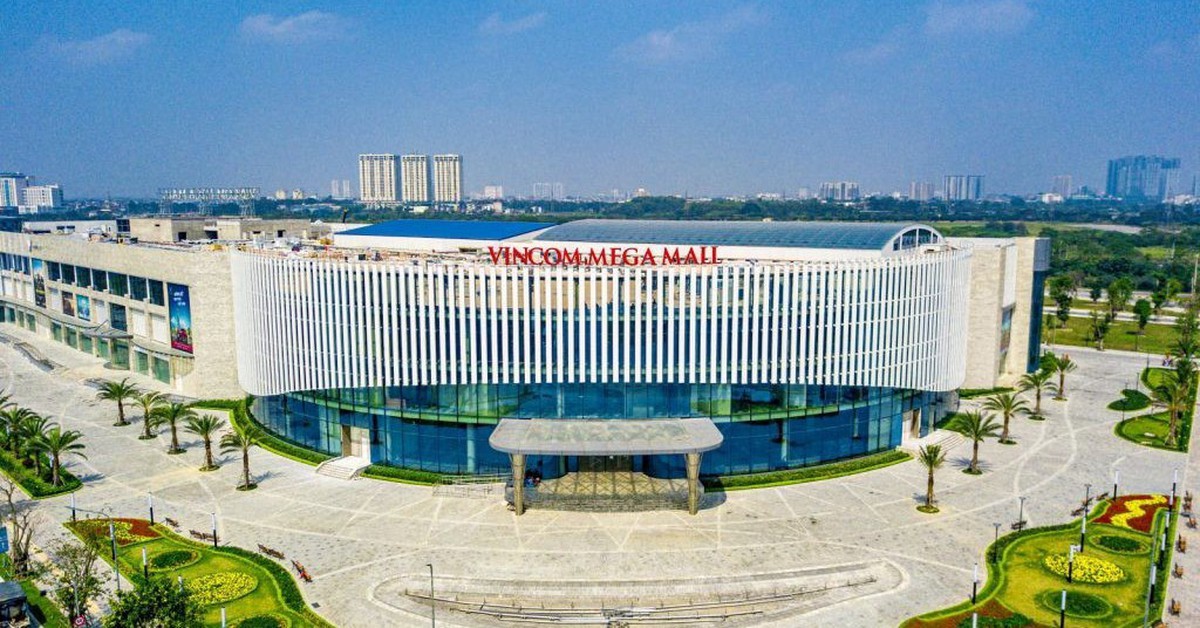 Đọc nhanh 23-4: Giá dầu vượt 100 USD; Vincom Retail muốn chia cổ tức nghìn tỉ tiền mặt sau 7 năm