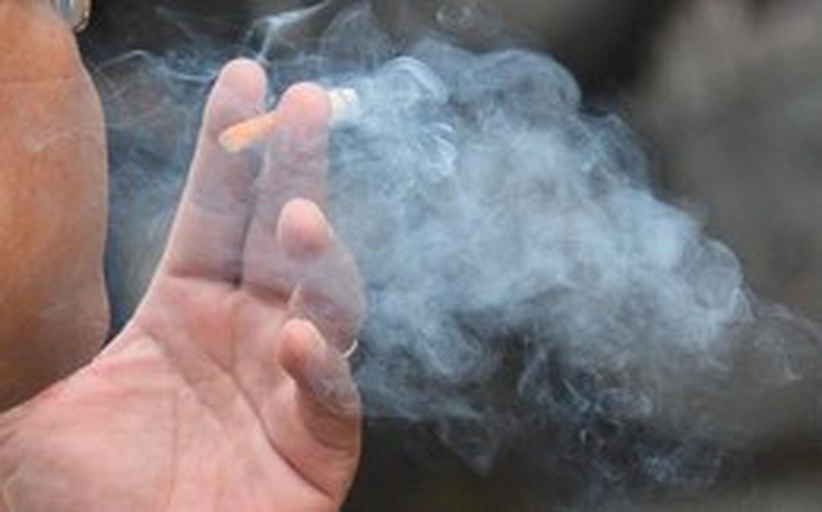 Anh cấm hút thuốc vĩnh viễn đối với người sinh sau ngày 1-1-2009