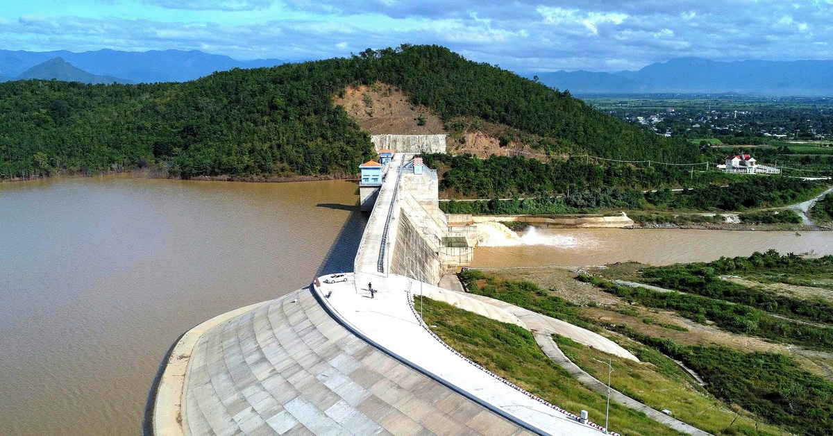 Vẫn chưa có kết luận nguyên nhân rò thấm nước đập hồ Sông Than
