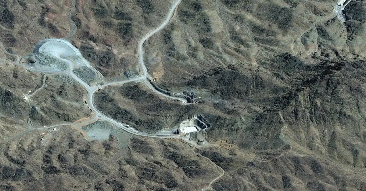 Chuyên gia Mỹ: Iran chỉ cần 4-5 tuần để làm giàu đủ uranium cho 10 quả bom nguyên tử