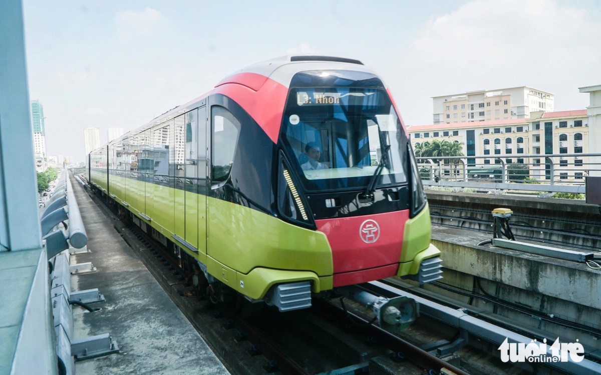 Hà Nội miễn phí vé đi xe buýt, tàu metro trong dịp Giỗ Tổ Hùng Vương và nghỉ lễ 30-4