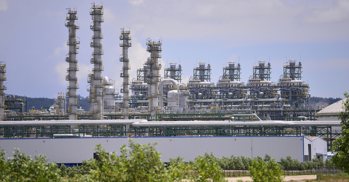 Hóa dầu Long Sơn tạm dừng hoạt động giữa tháng 5 vì tác động từ chiến sự Trung Đông