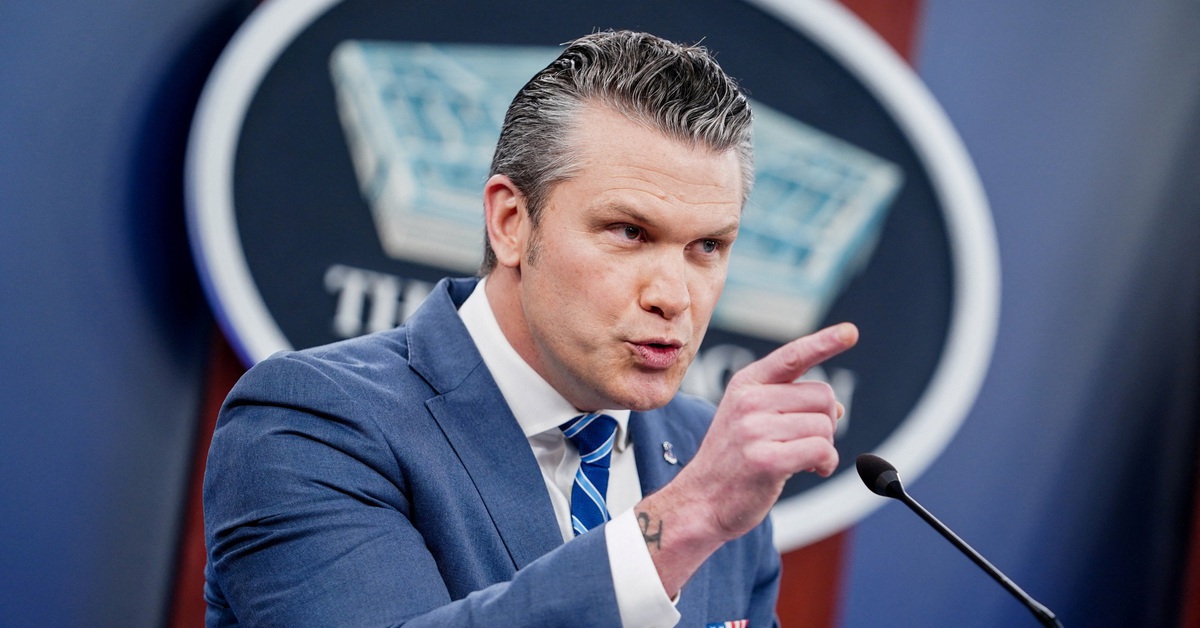 Reuters: Mỹ cân nhắc đình chỉ tư cách thành viên NATO của Tây Ban Nha, trừng phạt Anh