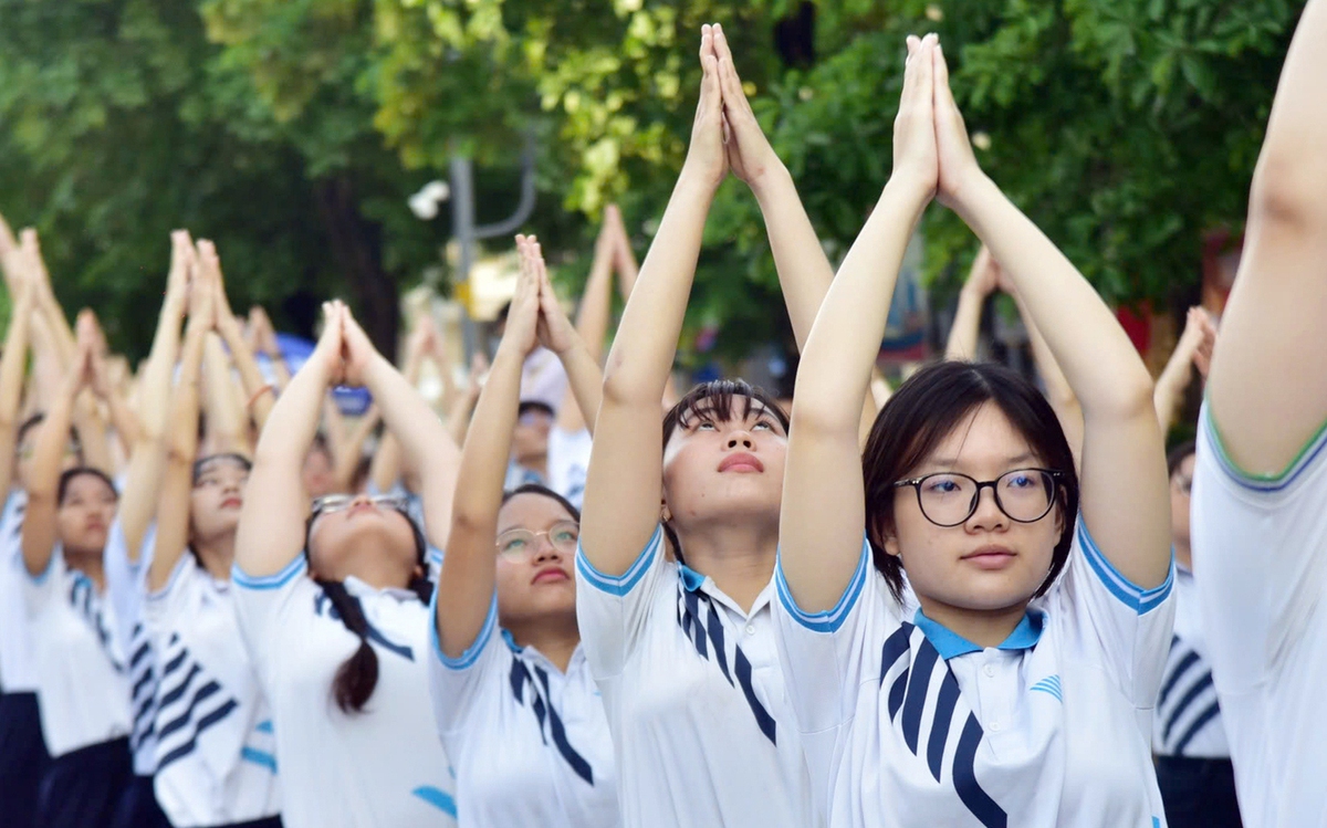 'Vì một Việt Nam khỏe mạnh': Chặn bệnh từ sớm, chủ động nắm giữ tương lai