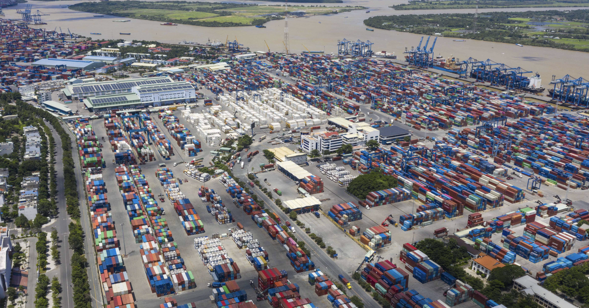 Tân Cảng Sài Gòn thu phụ phí container dựa trên biến động giá dầu