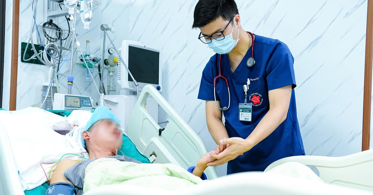 Tắm ngay sau khi đi nắng: Thói quen nguy hiểm dễ gây đột quỵ