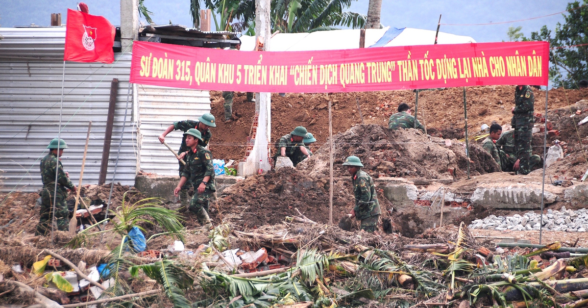 Trung tướng Lê Ngọc Hải: 'Sẵn sàng đi bất cứ đâu, làm bất cứ điều gì để giúp dân'