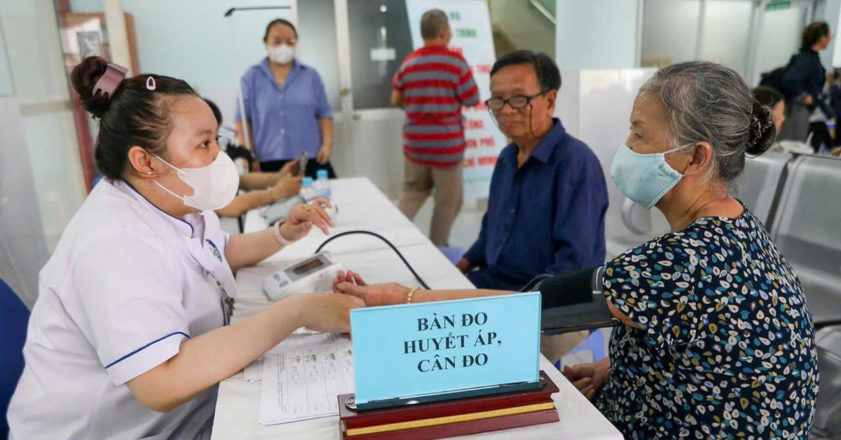 Sở Y tế TP.HCM cập nhật danh sách mới nhất khám Bảo hiểm y tế ban đầu ở TP.HCM