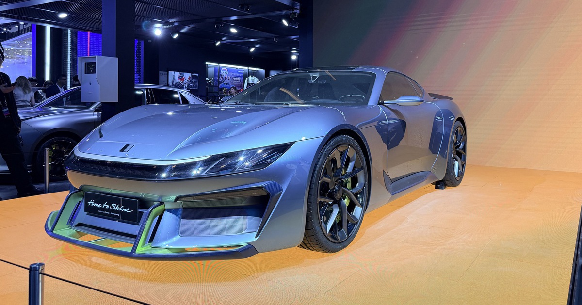 Lynk & Co lần đầu làm siêu xe: Nhấn nút là thay đổi cấu trúc, khung gầm tích hợp AI