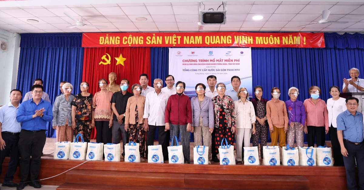 Sawaco hỗ trợ 200 người dân phẫu thuật mắt miễn phí