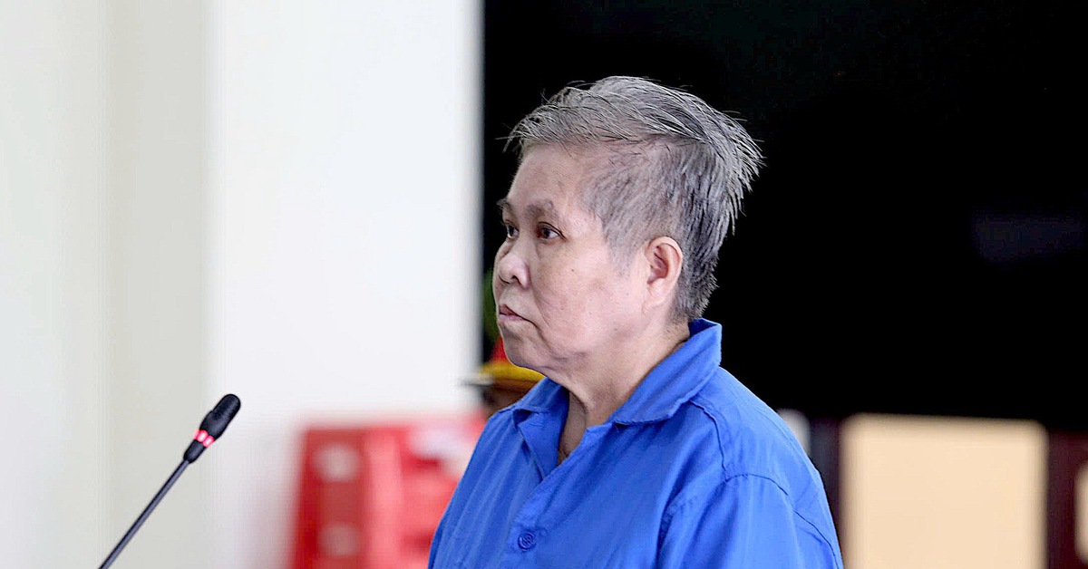 Nữ 'thầy bói' dụ góp tiền mua đất chiếm đoạt gần 100 tỉ đồng