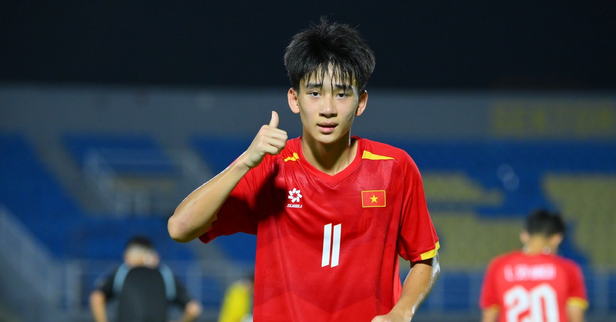 U17 Việt Nam phản công chớp nhoáng, Malaysia bất lực