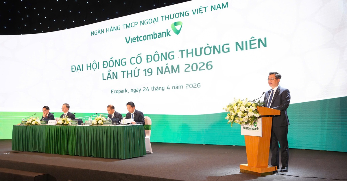 Chủ tịch Vietcombank tiết lộ kế hoạch phát hành riêng lẻ 6,5% cổ phiếu để tăng vốn