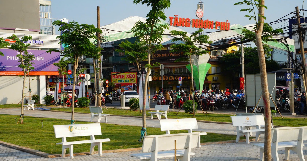 Khánh thành công viên hơn 1.400m² ngay ngã tư Thủ Đức
