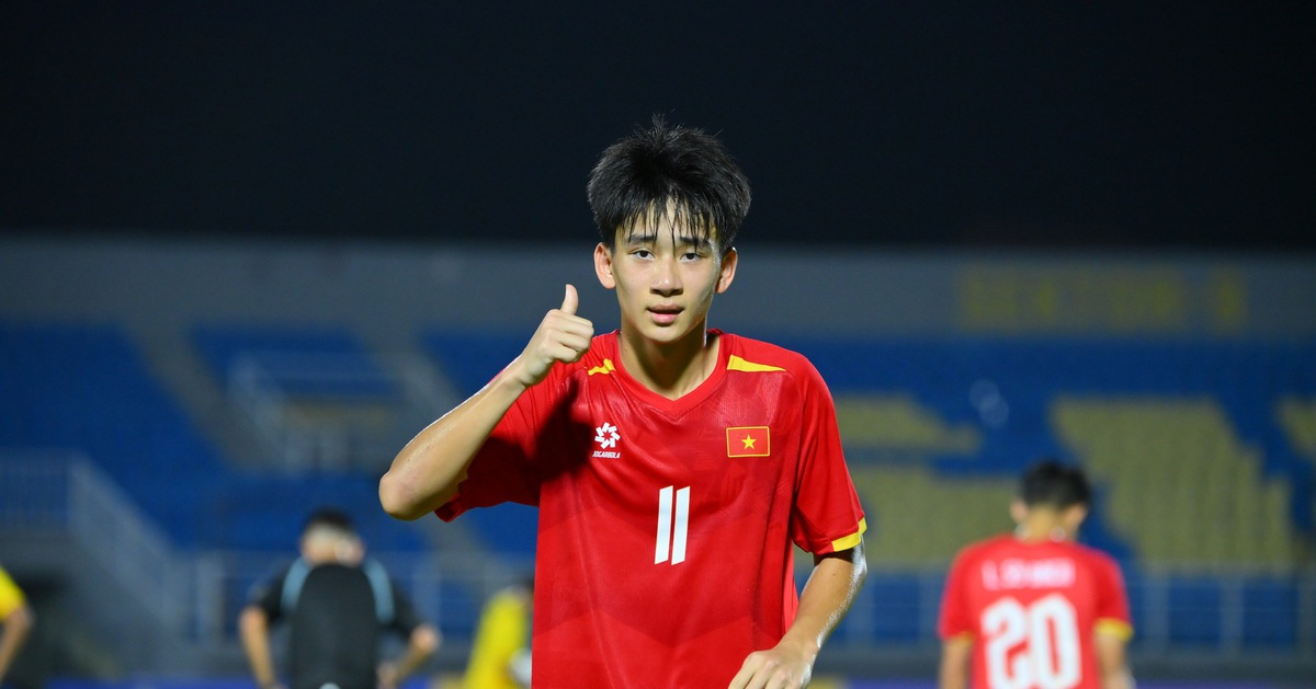 CĐV Đông Nam Á: U17 Việt Nam đá chung kết như đá tập