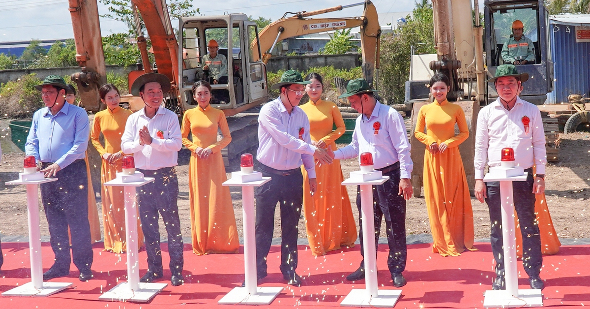 Cà Mau khởi công cầu 500 tỉ kết nối bệnh viện 3.300 tỉ