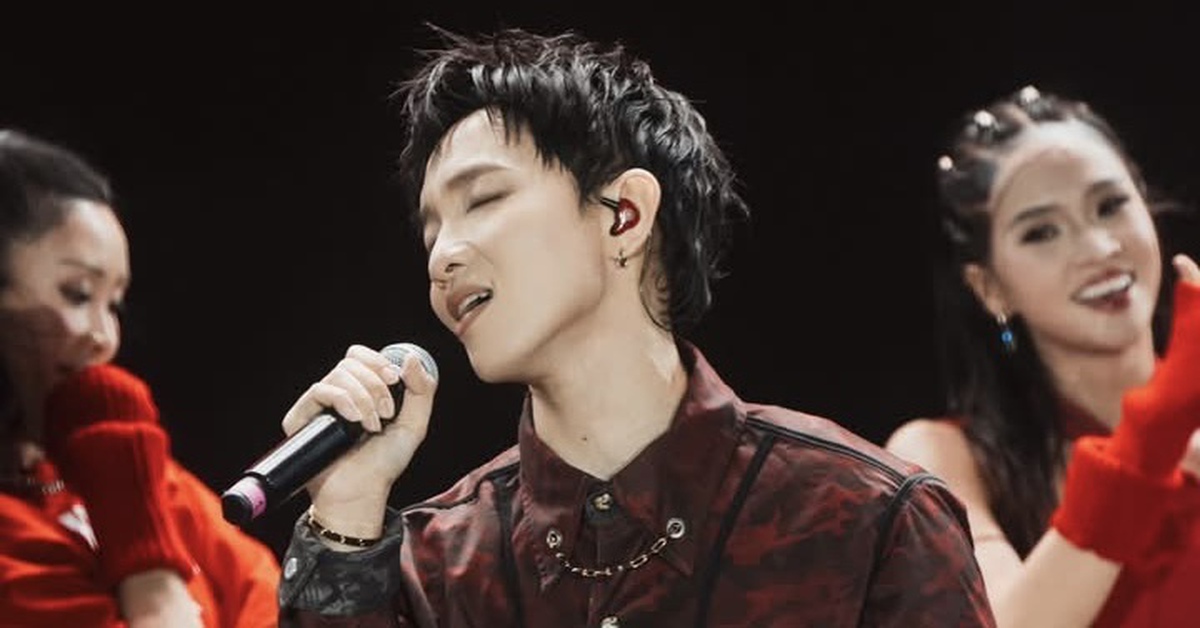 Hoàng Dũng, Phùng Khánh Linh, Nguyễn Hùng... 'cháy' hết mình với hàng ngàn khán giả tại Sao Concert