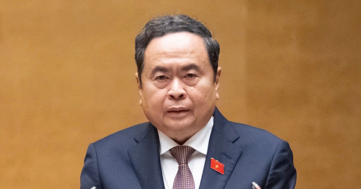 Chủ tịch Quốc hội ký các nghị quyết phê chuẩn nhân sự Đà Nẵng, Hải Phòng, tỉnh Hưng Yên