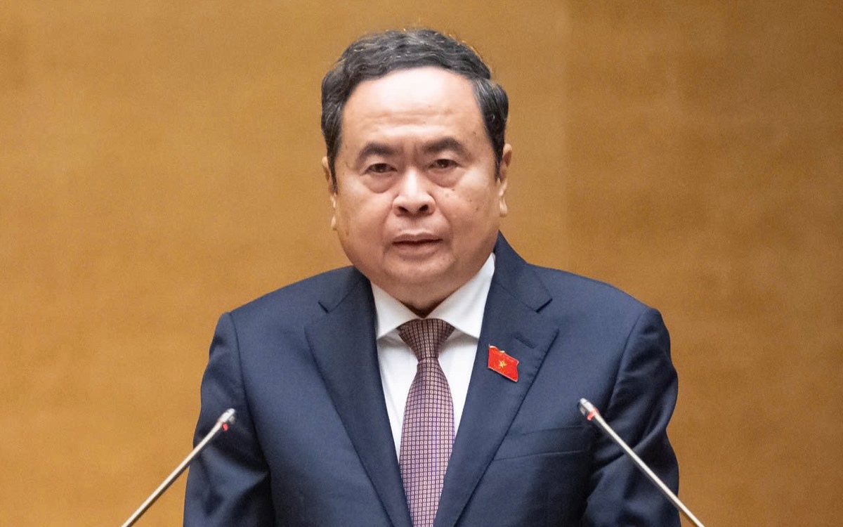 Chủ tịch Quốc hội ký các nghị quyết phê chuẩn nhân sự Đà Nẵng, Hải Phòng, tỉnh Hưng Yên