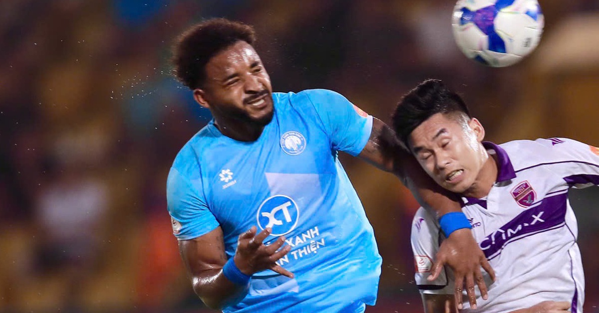 VAR tước bàn thắng của Xuân Son, Nam Định lỡ tốp 5