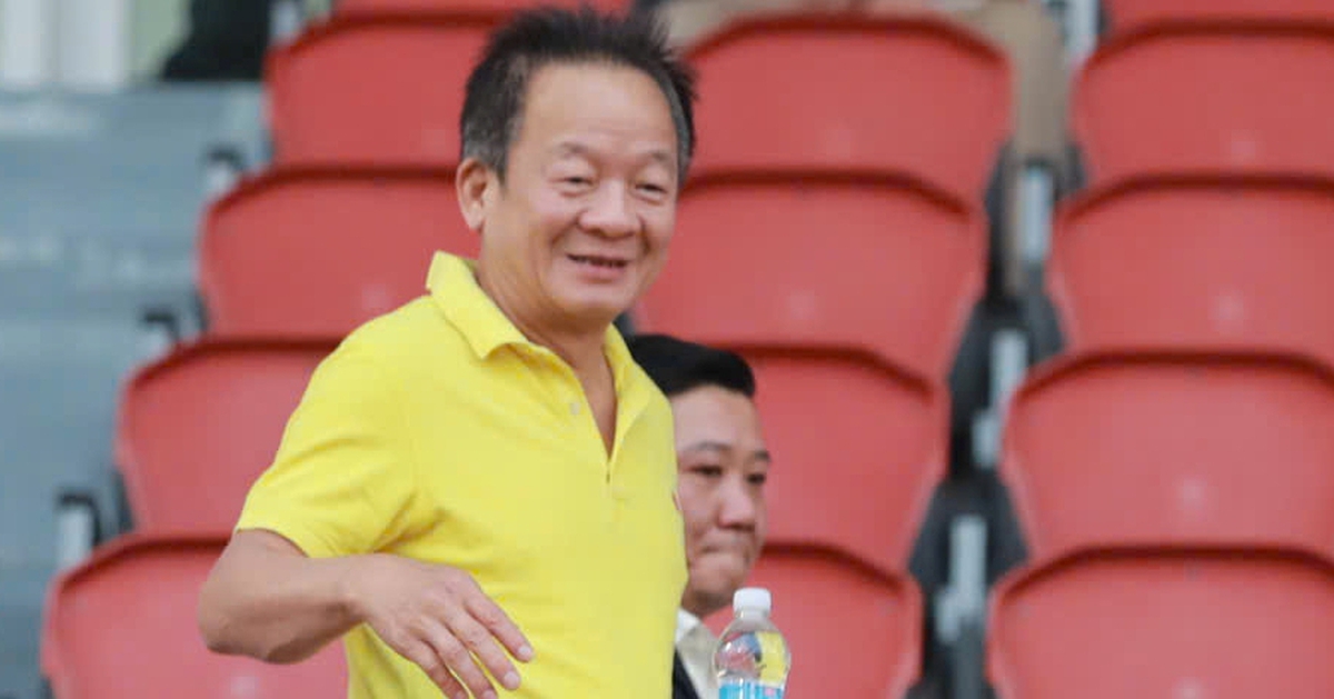 Bầu Hiển 'bơm' 1 tỉ đồng cho CLB Đà Nẵng đua trụ hạng