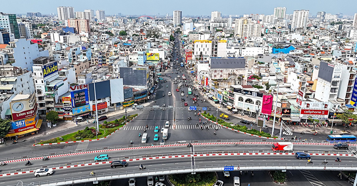 Đề xuất cải tạo trục Hàng Xanh - Bình Triệu hơn 10.200 tỉ, trả đất bến xe miền Đông cho nhà đầu tư