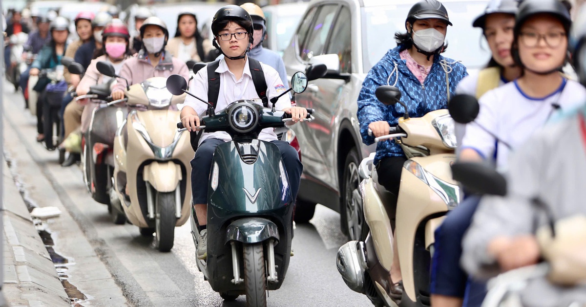 Hà Nội chuẩn bị gì để cấm xe máy xăng?