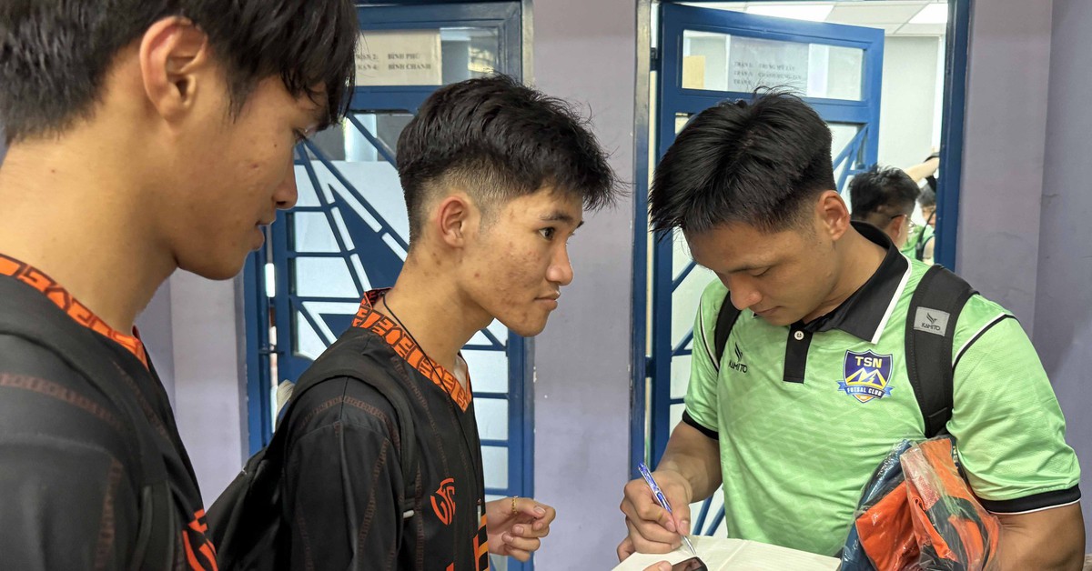 Futsal Đại hội TDTT TP.HCM: Khi niềm vui lớn hơn thất bại