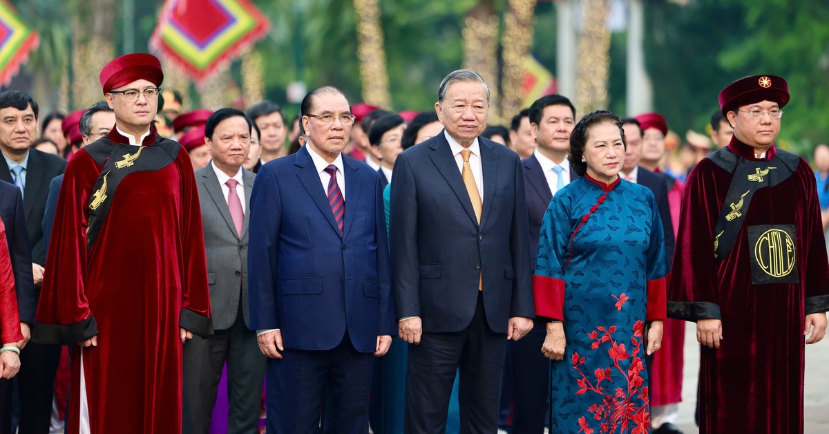 Tổng Bí thư, Chủ tịch nước Tô Lâm dâng hương giỗ Tổ Hùng Vương