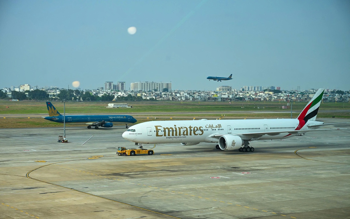 Hãng bay giảm chuyến vì chi phí tăng, ACV tìm cách ổn định nguồn thu