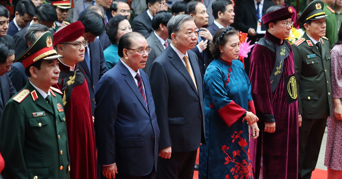 Tổng Bí thư, Chủ tịch nước Tô Lâm dâng hương giỗ Tổ Hùng Vương