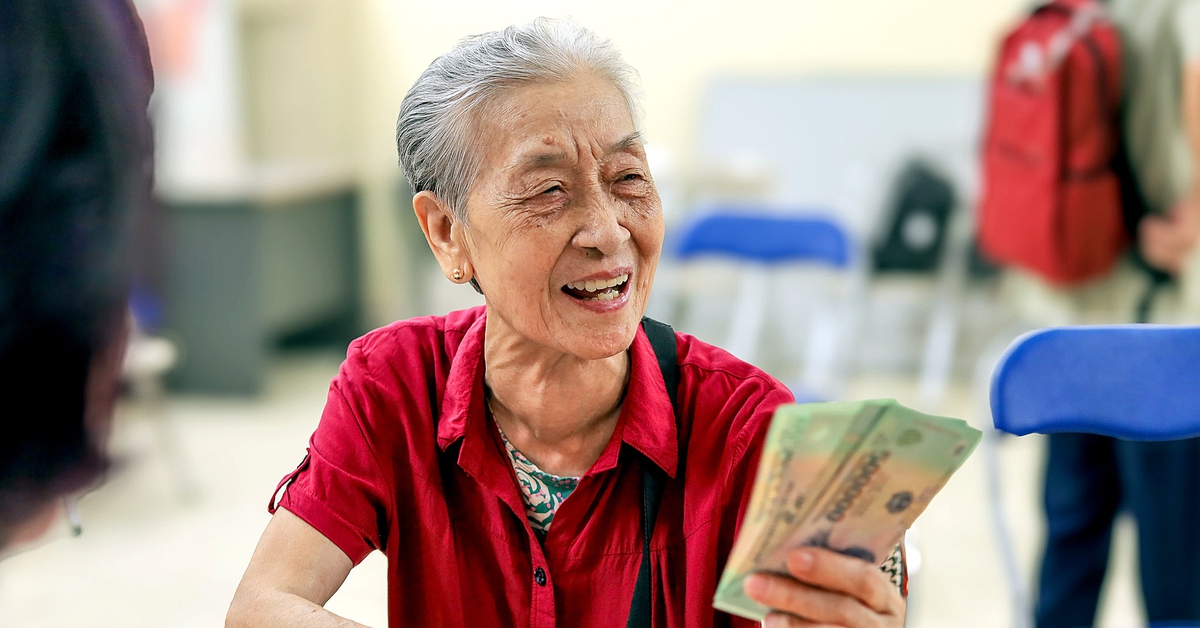 Công thức tính lương hưu, trợ cấp khi dự kiến tăng 8% từ 1-7 tới