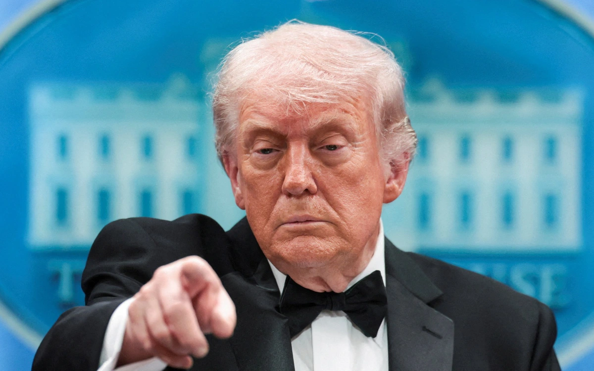 Ông Trump có khả năng là mục tiêu trong vụ nổ súng tại dạ tiệc Nhà Trắng