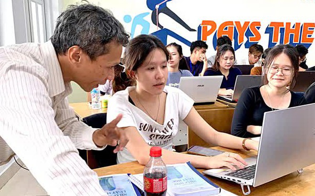 Ngoại ngữ - chìa khóa trong xây dựng nguồn nhân lực chất lượng cao