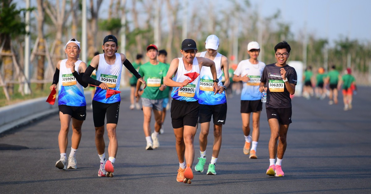 Nhiều hoạt động sôi nổi chào đón runner đến với VnExpress Marathon Green Paradise Cần Giờ